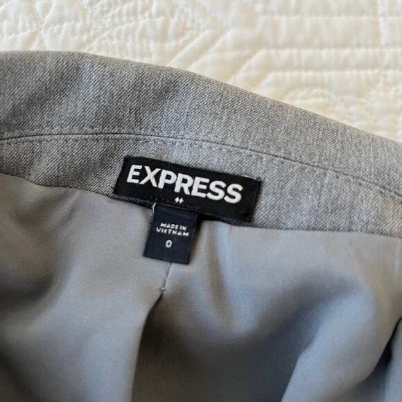 Express Factory 2 Button Blazer Jacket Ruched Sleeves 3/4 Gray Size 0 - Picture 10 of 12